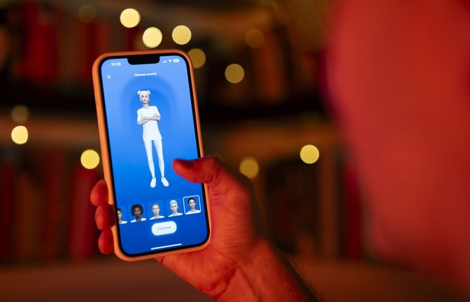 Eine beste Freundin oder eine Liebhaberin: Man kann sie sich bei Replika selbst erschaffen.<span class='image-autor'>Foto: imago//Jaap Arriens</span>
