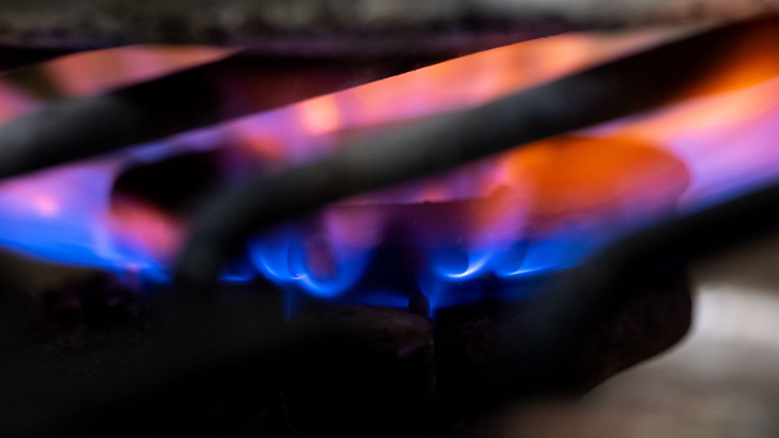 Der Bund hat Verbraucherinnen und Verbraucher bei den Abschlägen für Gas und Wärme im Dezember mit 4,3 Milliarden Euro entlastet.Foto: Sven Hoppe/dpa
