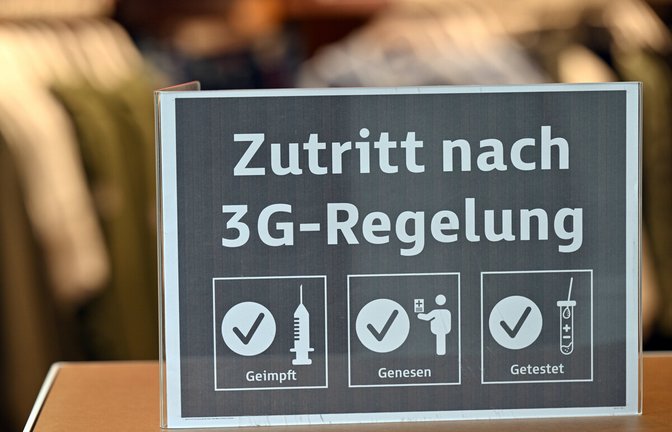 Während der Hochphase der Corona-Pandemie waren viele Bereiche des Alltags eingeschränkt.<span class='image-autor'>Foto: dpa/Martin Schutt</span>
