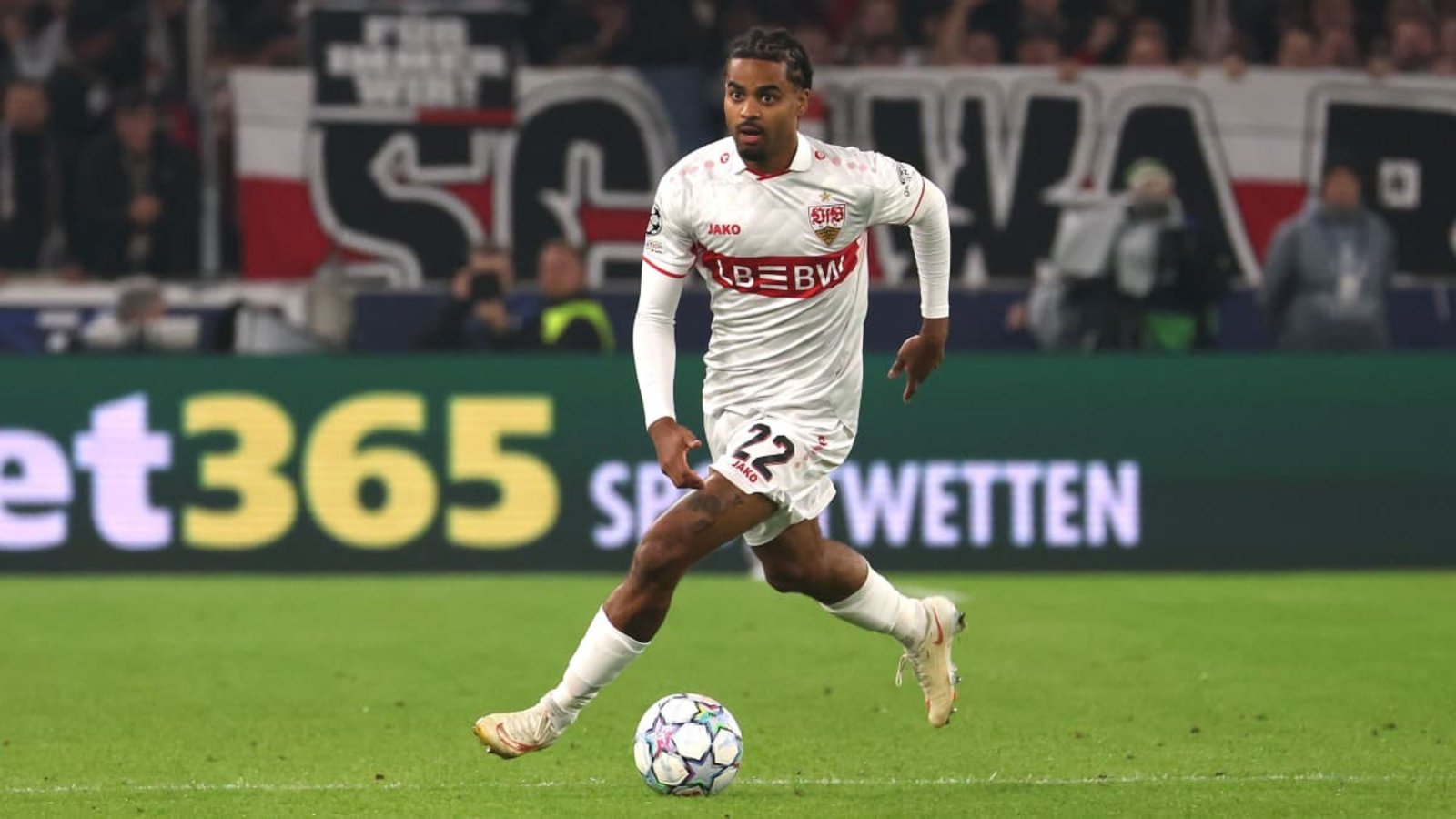 VfB-Rechtsverteidiger Lorenz Assignon hat nach längerer Verletzungspause noch nicht in den Rhythmus gefunden.Julia Rahn VfB-Rechtsverteidiger Lorenz Assignon hat nach längerer Verletzungspause noch nicht in den Rhythmus gefunden.Julia Rahn