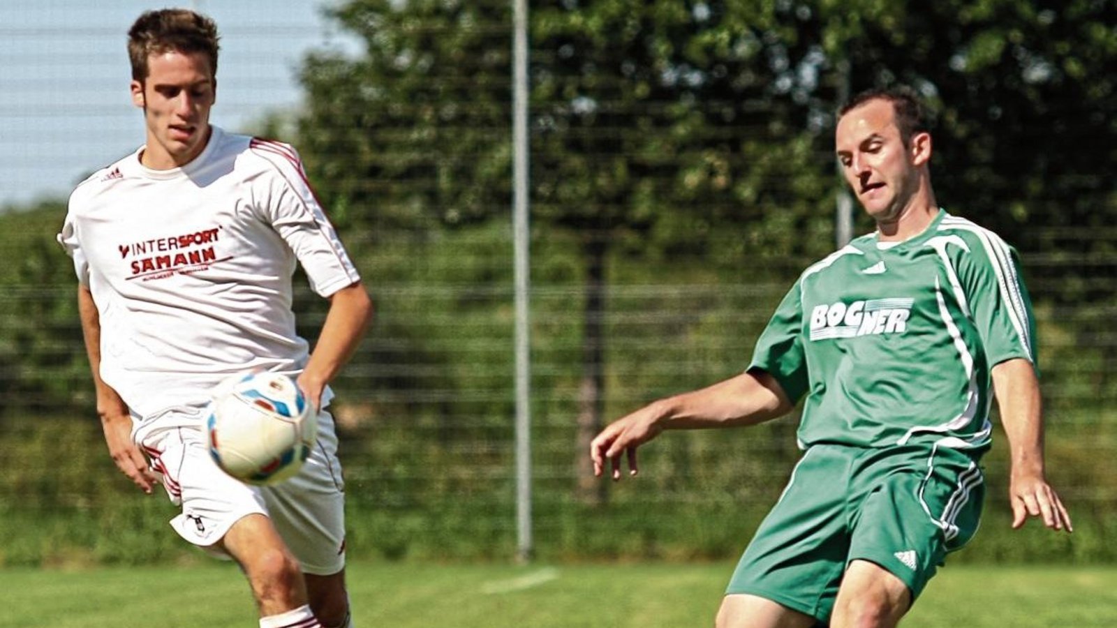 Es ist schon etwas her – diese Aufnahme datiert aus dem Jahr 2012 –, dass sich Jonathan Gayer (links) und der TSV Großglattbach sowie Marc Nowotny und der SV Iptingen beim Plattenpokal direkt gegenüberstanden. In Wimsheim kommt es wieder zum Aufeinandertr