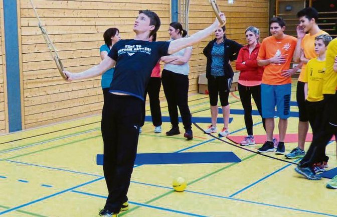 Core-Training beim TSV Ensingen mit Christopher Thiedicke Foto: privat