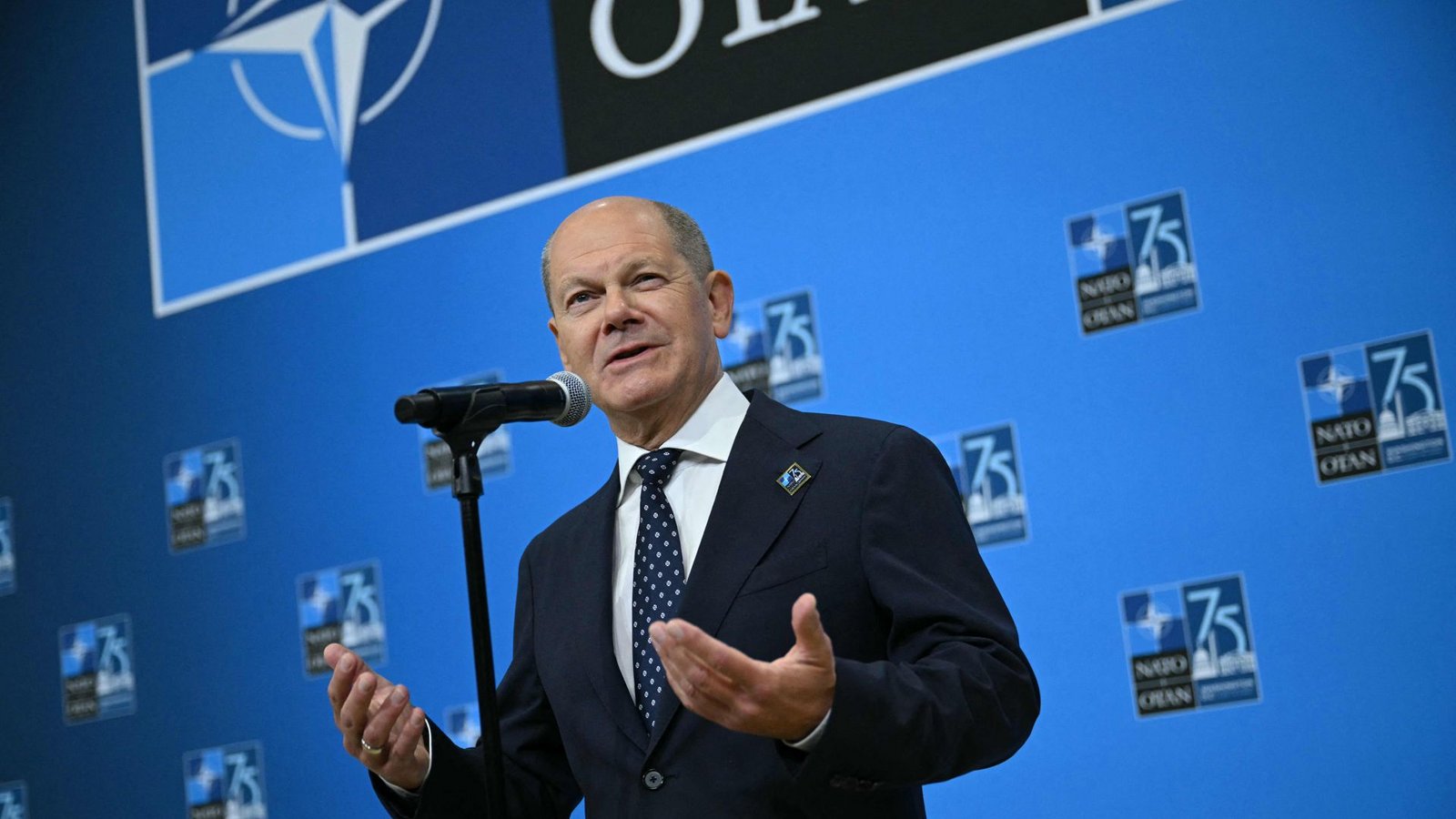 Bundeskanzler Scholz verteidigt die Vereinbarung mit dem USA. (Archivbild)Foto: AFP/DREW ANGERER Bundeskanzler Scholz verteidigt die Vereinbarung mit dem USA. (Archivbild)Foto: AFP/DREW ANGERER