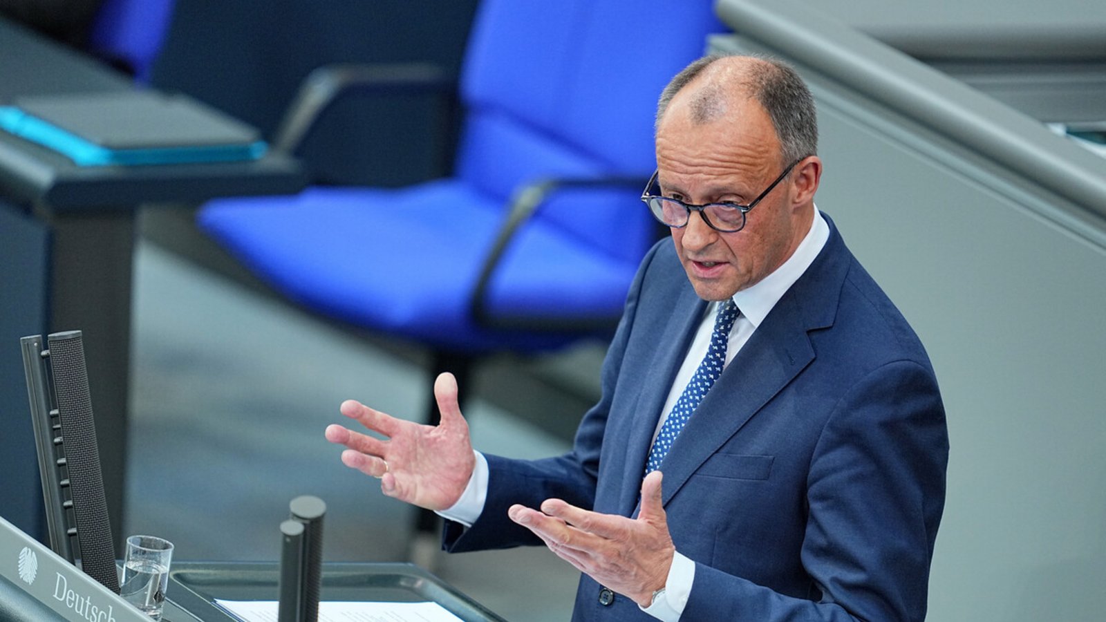 Bei Reformen im Verzug: Bundeskanzler Friedrich Merz während seiner Regierungserklärung im Bundestag.Foto: picture alliance/dpa