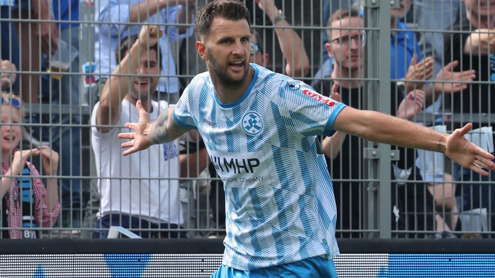 Dejan Bozic will mit den Kickers in Homburg punkten.Baumann/Hansi Britsch Dejan Bozic will mit den Kickers in Homburg punkten.Baumann/Hansi Britsch