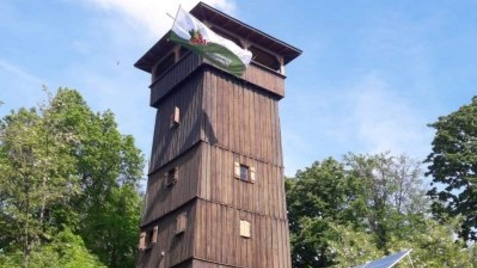 Vor 100 Jahren fertiggestellt: der Eselsbergturm bei Ensingen. Archivfoto:VKZ Vor 100 Jahren fertiggestellt: der Eselsbergturm bei Ensingen. Archivfoto:VKZ