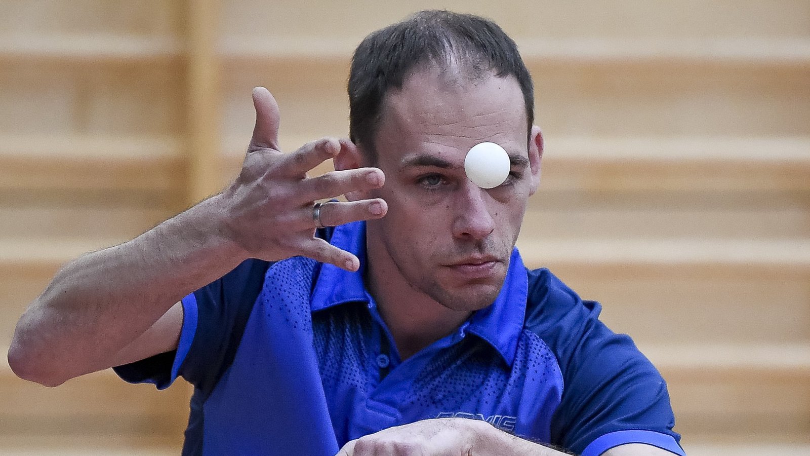 Auch mit aller Konzentration ist Sebastion Komander mit den TTF Gündelbach gegen Ditzingen chancenlos. Archivfoto: Leitner