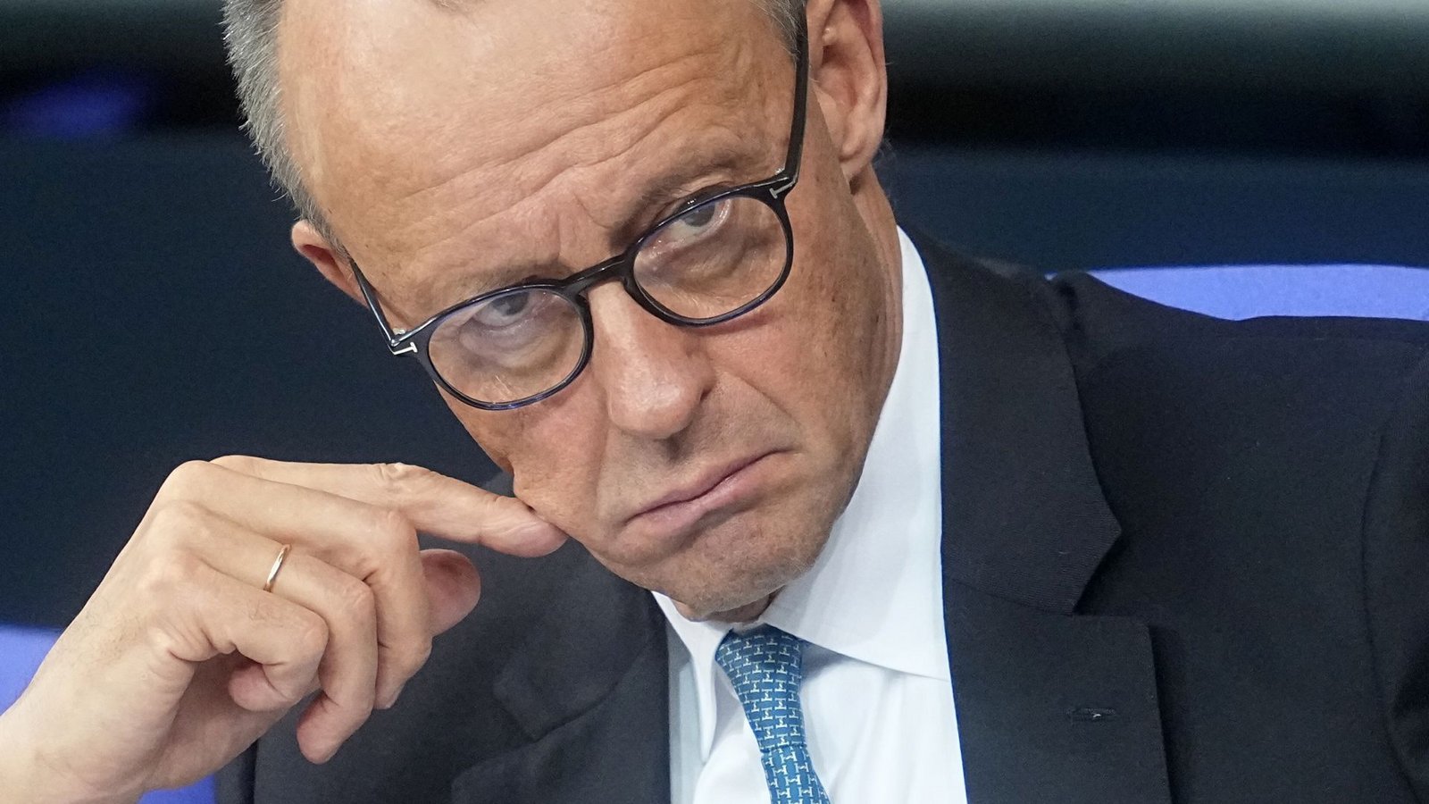 Hält seine Regierung? Bundeskanzler Friedrich Merz steht wegen der Rentenpolitik vor Problemen.Foto: Michael Kappeler/dpa