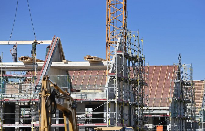 Angesichts der Krise im Wohnungsbau fordern die gemeinwohlorientierten Firmen mehr Fördergelder, um Mietwohnungen zu bauen.<span class='image-autor'>Foto: Imago/Marcus Brandt</span>