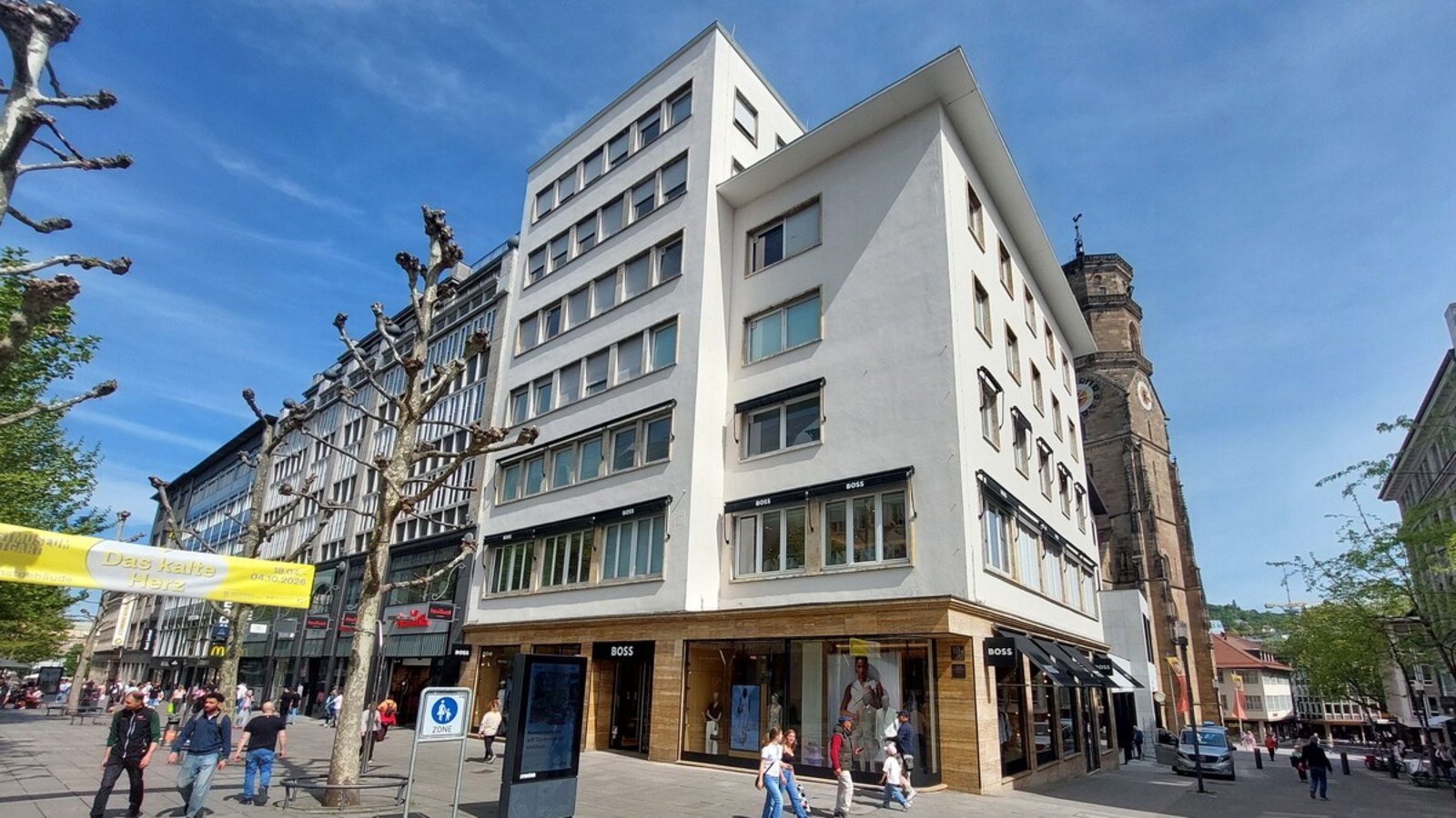 An der Ecke zur Stiftstraße (r.) befindet sich das Gebäude Königstraße 19B.Foto: Ströbele An der Ecke zur Stiftstraße (r.) befindet sich das Gebäude Königstraße 19B.Foto: Ströbele