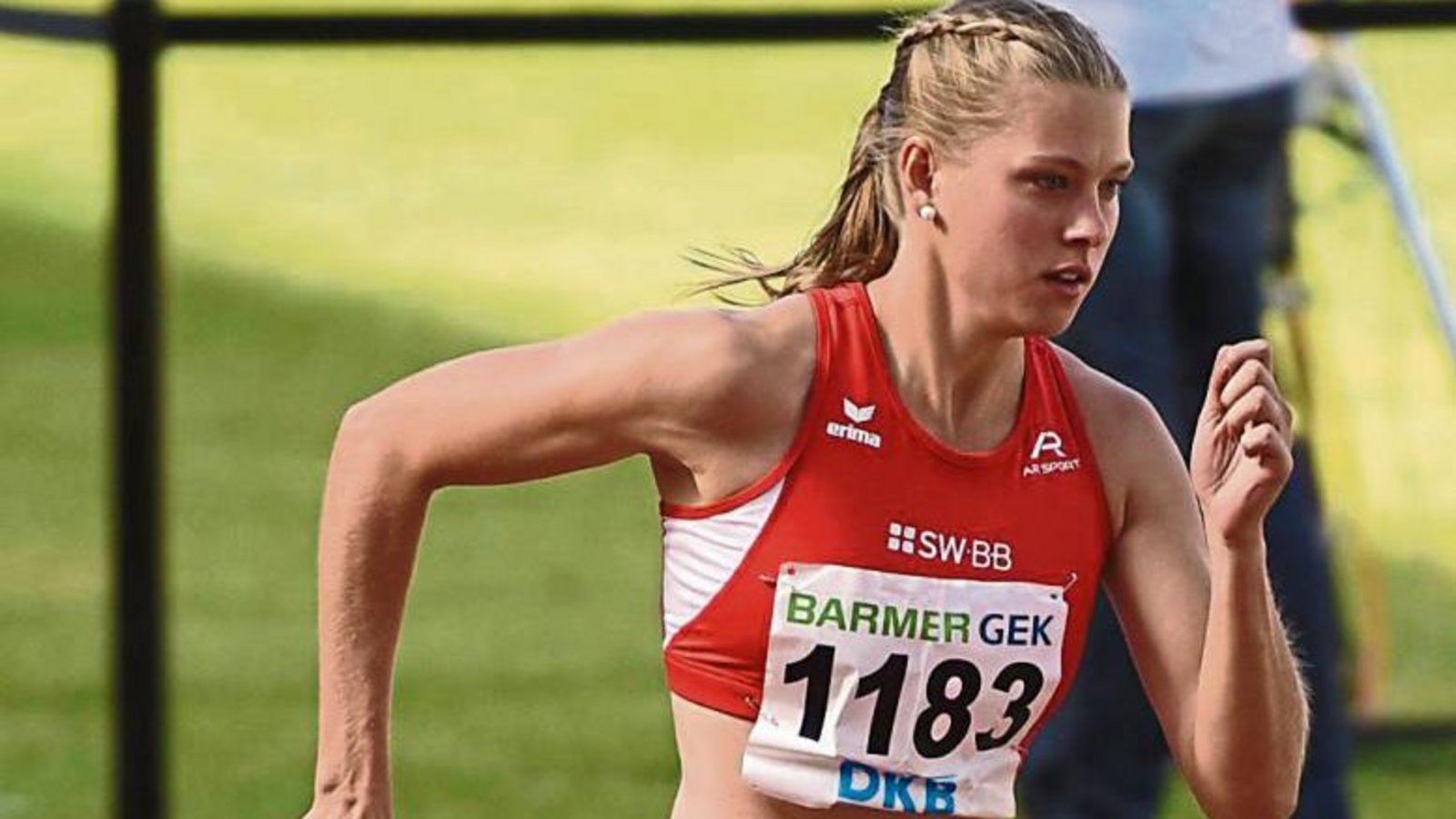 Als Schlussläuferin der 4 x 400-Meter-Staffel führte Daniela Ferenz das Quartett der LG Neckar-Enz bei der DM auf den elften Platz. Foto: privat