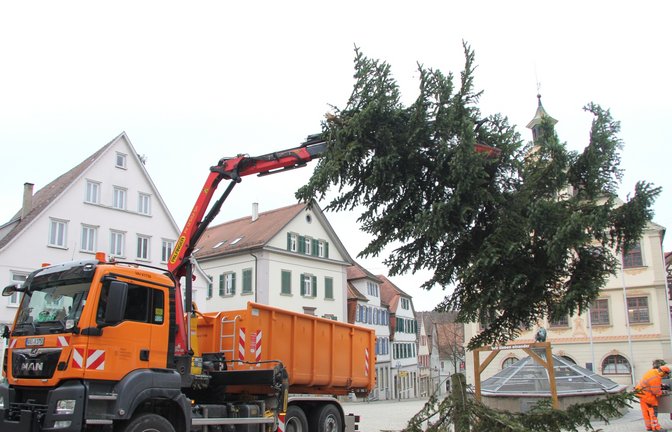 So endet die Weihnachtszeit auf dem Vaihinger Marktplatz.  <span class='image-autor'>Foto: Banholzer</span>