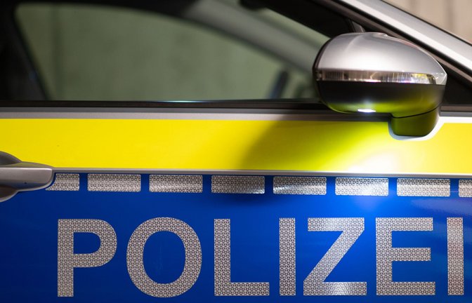 Die Beamten brachten das Mädchen am Montag zur Dienststelle. (Symbolbild)<span class='image-autor'>Foto: Robert Michael/dpa</span>