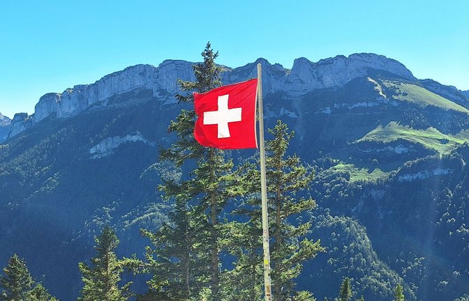 Die Schweiz war auch im vergangenen Jahr das beliebteste Zielland, um nach Baden-Württemberg auszuwandern (Symbolfoto).<span class='image-autor'>Foto: IMAGO/Eibner/IMAGO/Fleig / Eibner-Pressefoto</span>