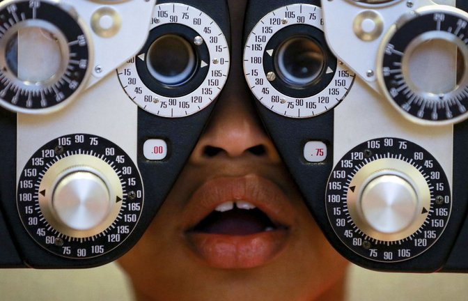 Bei Kindern und Jugendlichen mit Brille ist der Analyse zufolge keine Zunahme der Kurzsichtigkeit mehr festzustellen.<span class='image-autor'>Foto: Jon Shapley/Houston Chronicle/AP/dpa</span>