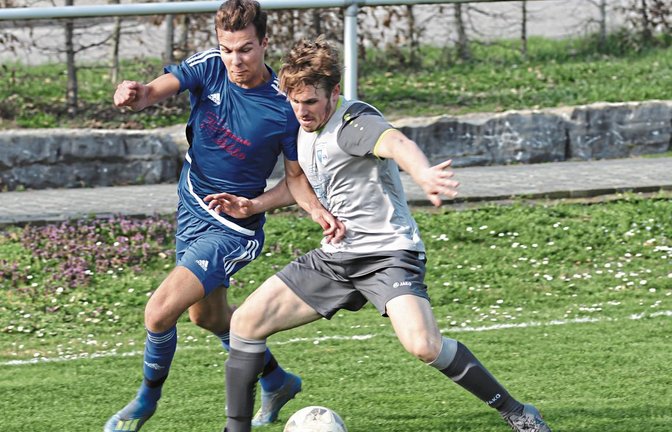 Clemens Rinderknecht (rechts) fehlt zurzeit etwas die Bindung im Spiel, weil er berufsbedingt die Trainingseinheiten verpasst. Foto: Nachreiner