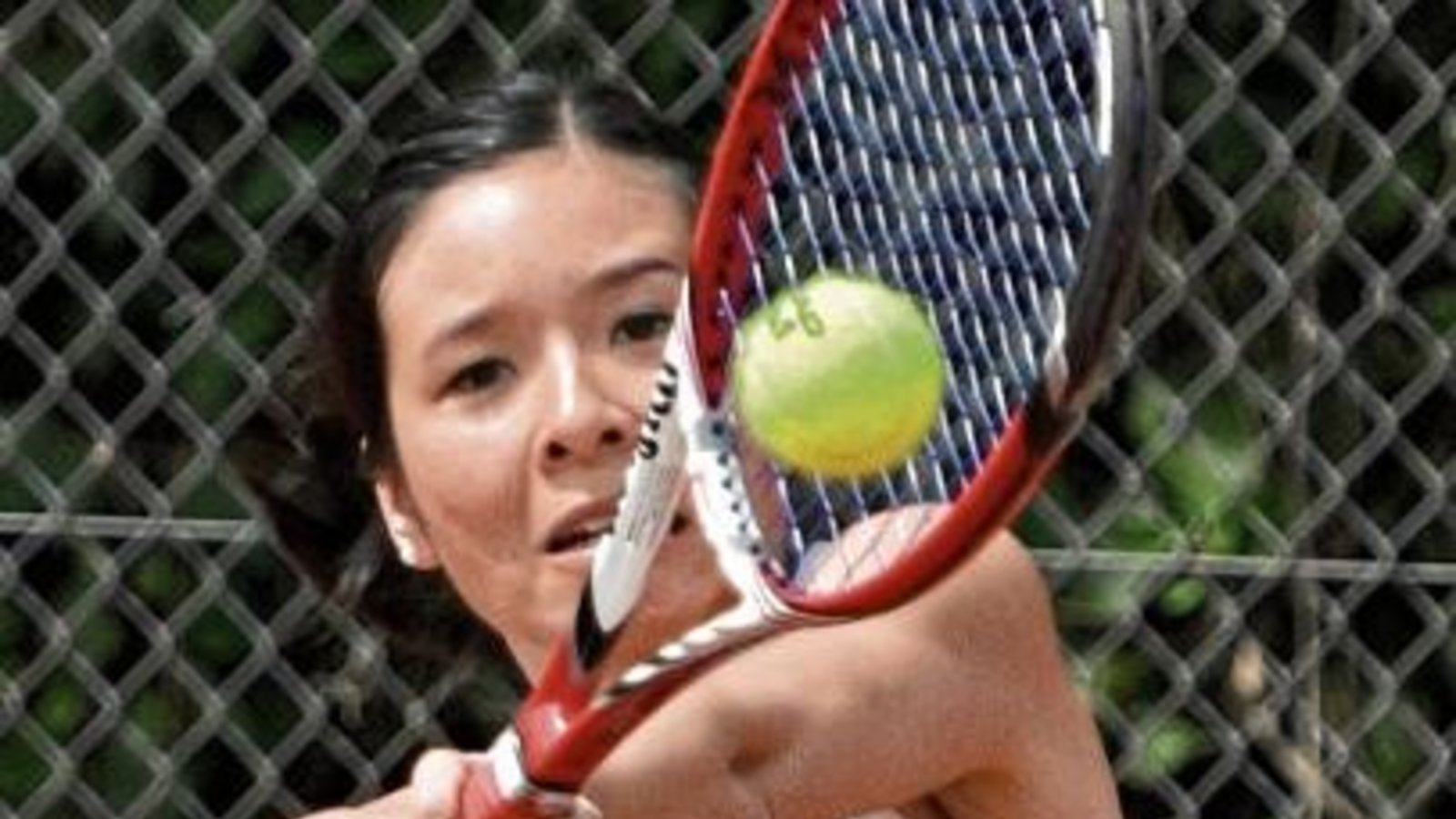 Anh-Tuyet Huyhn hat erstmals in dieser Saison für den TV Vaihingen in der Bezirksliga zum Schläger gegriffen. Foto: Leitner