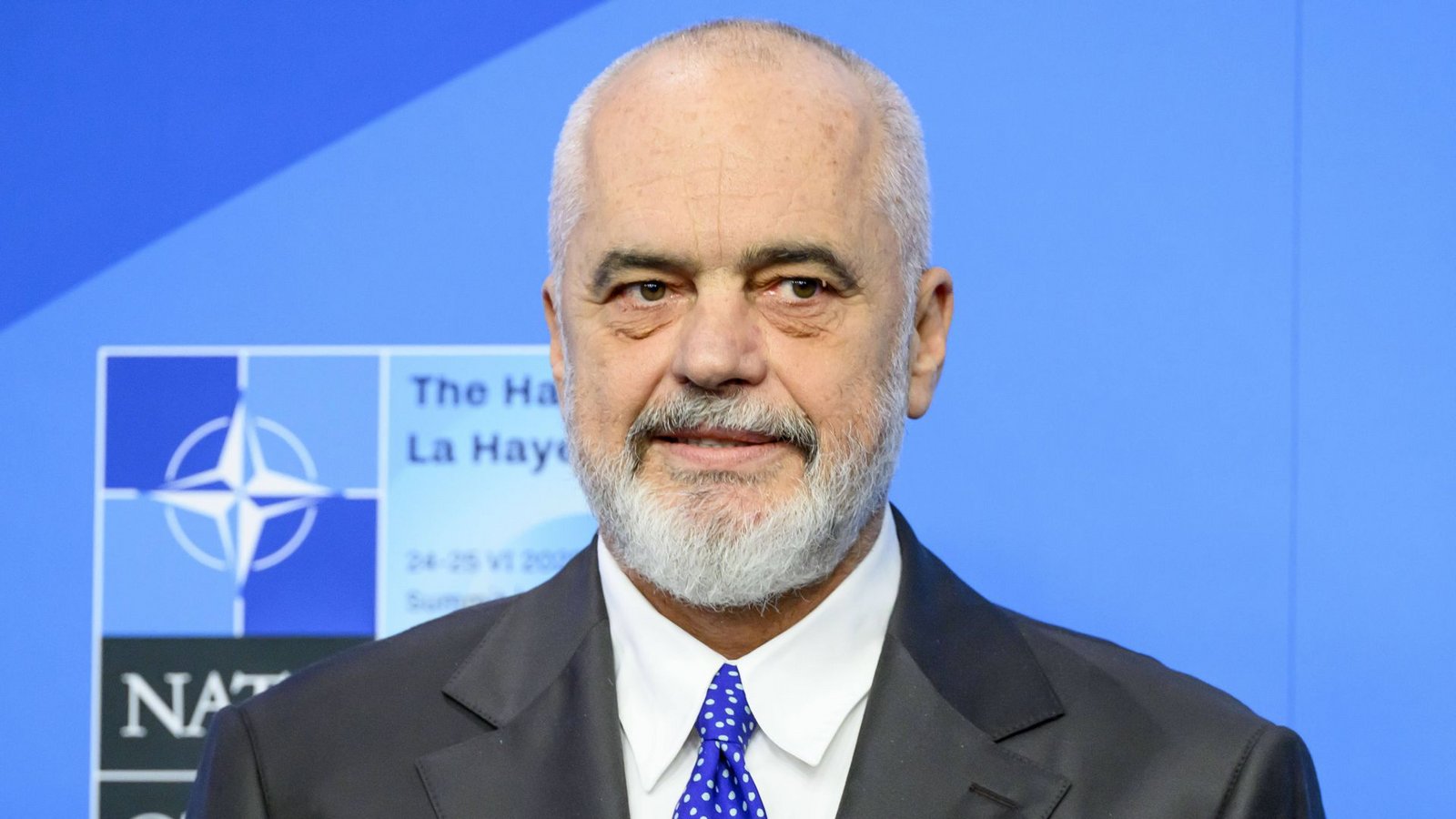 Laut Albaniens Regierungschef Edi Rama soll künftig eine virtuelle Ministerin über öffentliche Aufträge entscheiden.Foto: IMAGO/NL Beeld/IMAGO Laut Albaniens Regierungschef Edi Rama soll künftig eine virtuelle Ministerin über öffentliche Aufträge entscheiden.Foto: IMAGO/NL Beeld/IMAGO