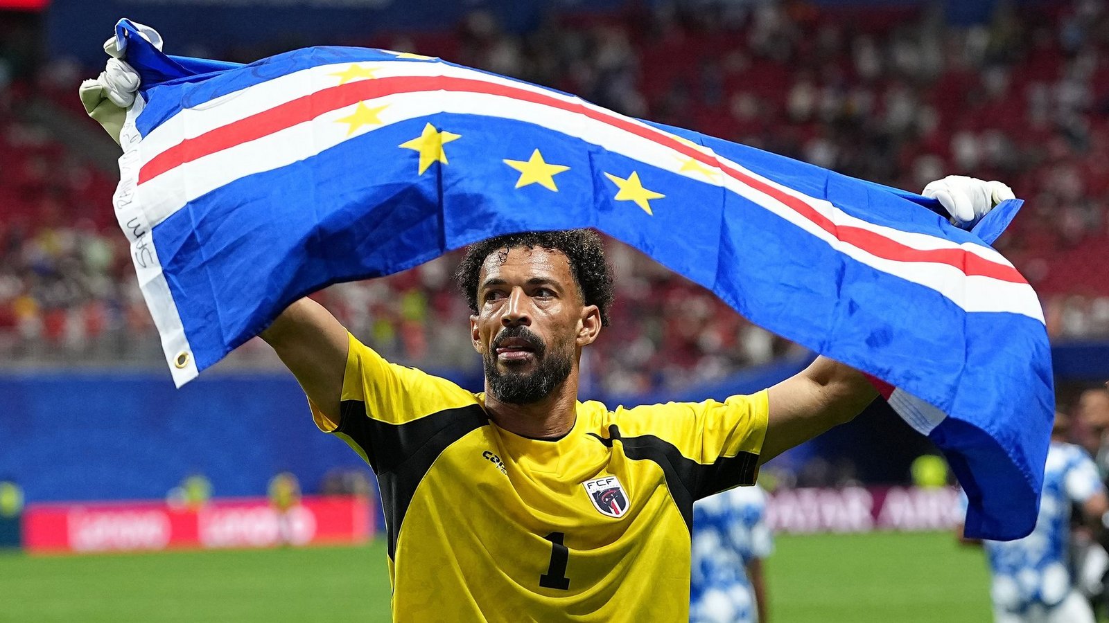 Bewegt die Fußballwelt: Kap Verdes Torhüter Vozinha. (Archivbild)Foto: Ju Huanzong/XinHua/dpa Bewegt die Fußballwelt: Kap Verdes Torhüter Vozinha. (Archivbild)Foto: Ju Huanzong/XinHua/dpa