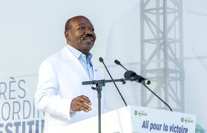 Der aus dem Amt geputschte Präsident Gabuns, Ali Bongo, besitzt zahlreiche Luxusimmobilien in Paris.<span class='image-autor'>Foto: IMAGO/Afrikimages/IMAGO/Malkolm M./Afrikimages</span>