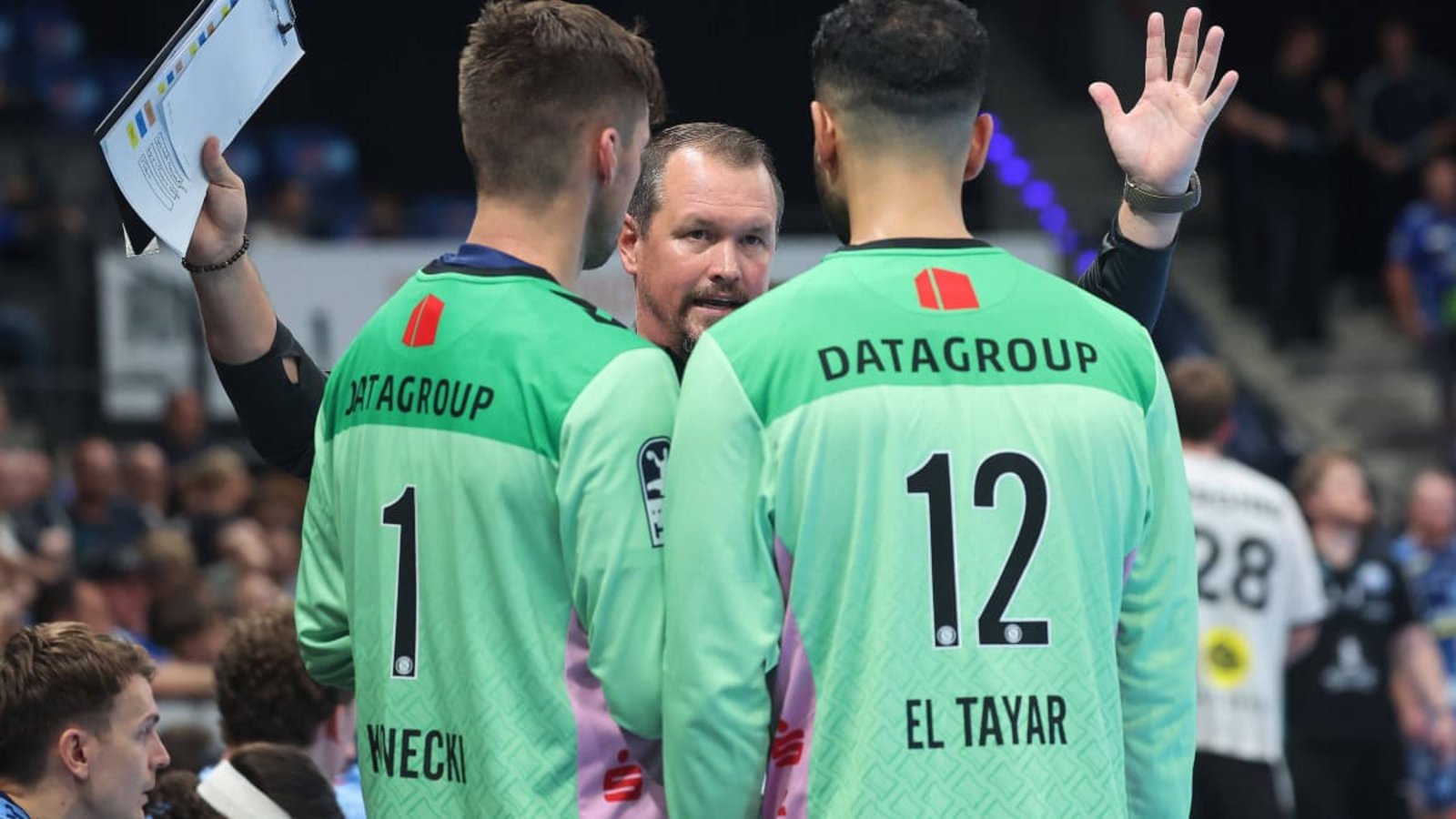 TVB-Trainer Misha Kaufmann schwört sein Torhüter-Gespann auf die Saison ein.Baumann TVB-Trainer Misha Kaufmann schwört sein Torhüter-Gespann auf die Saison ein.Baumann