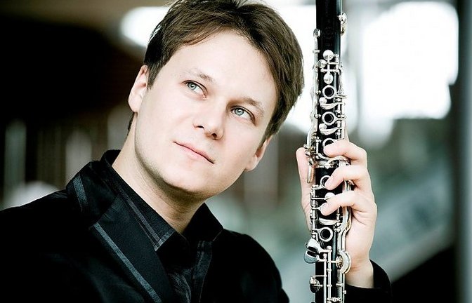 Sebastian Manz erforscht beim Klosterkonzert seine musikalischen Wurzeln.  Archivfoto: VKZ