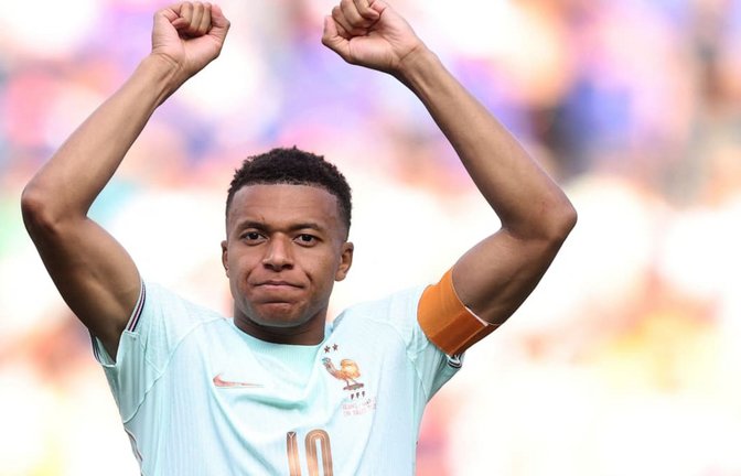 Am 14. Juli 2026 spielt Frankreich gegen Spanien. Welchen Tipp geben KI-Chabots für das Halbfinale der WM 2026 ab?<span class='image-autor'>LARS BARON/afp</span>