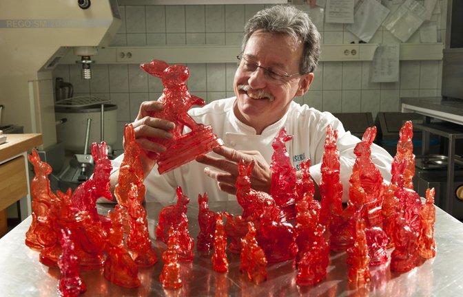 Lecker, wenn auch kalorienreich: rote Zuckerosterhasen.<span class='image-autor'>Foto: Archiv</span>