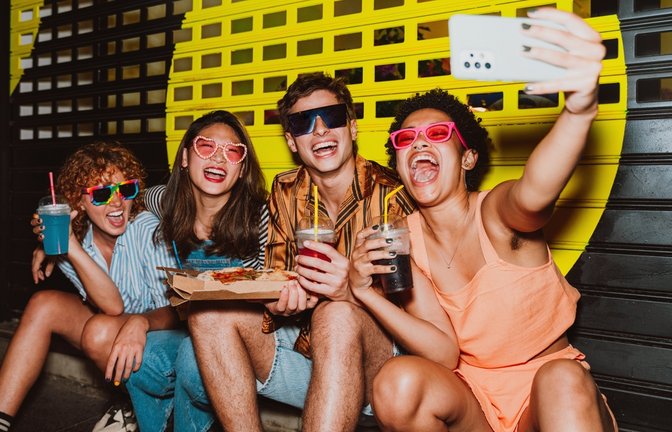Mitglieder der Gen Z sind heute zwischen 30 und 15 Jahren alt.<span class='image-autor'>Foto: oneinchpunch/ Shutterstock</span>