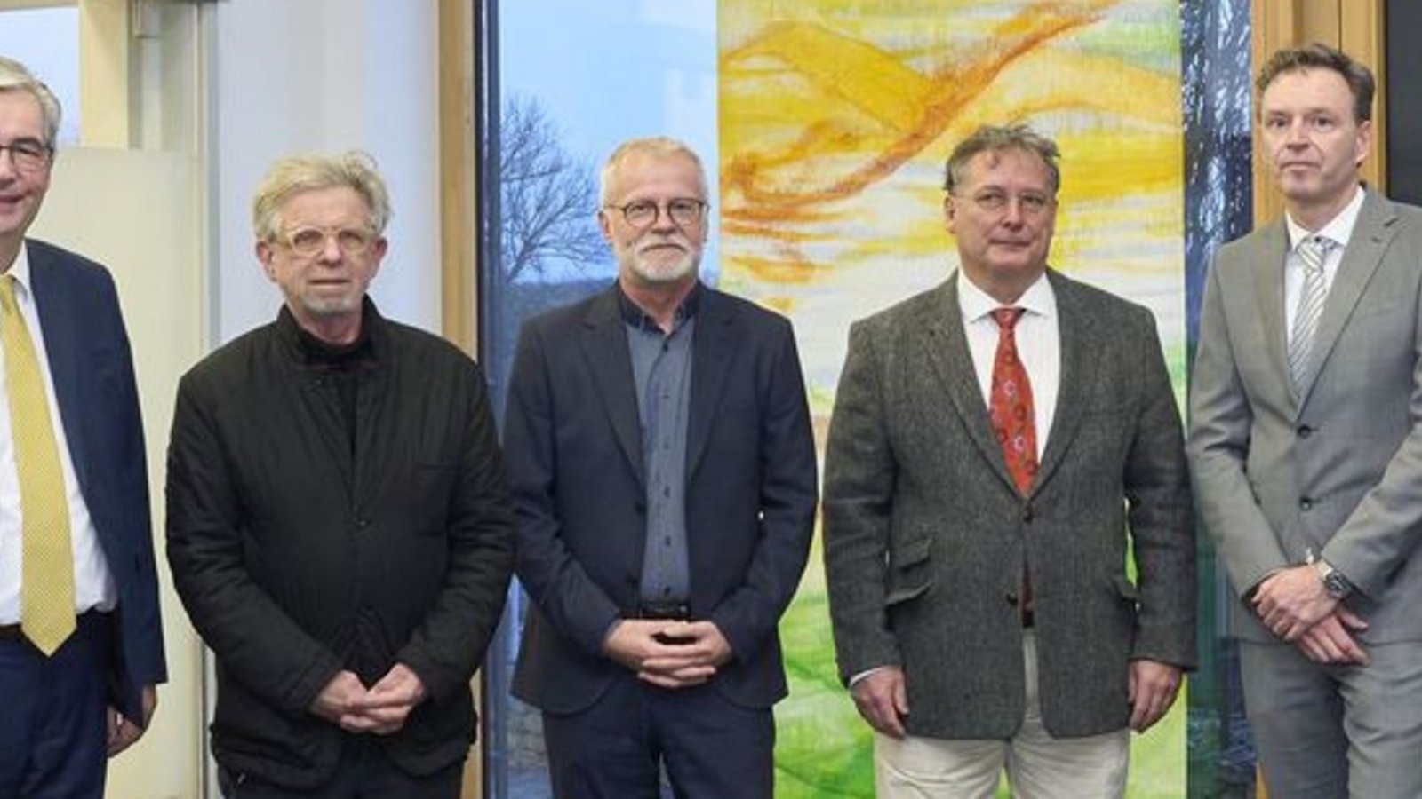 Verabschiedung mit (von links): Dr. Stefan Krebs, Prof. Dr. Bernd Fink, Landrat Dietmar Allgaier, Prof. Dr. Jörg Martin, Olaf Sporys, Dr.