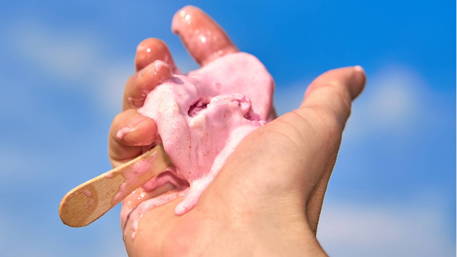 Kommt wieder ein Hitzesommer, bei dem sogar das Eis in der Hand schmilzt?Foto: Imago/Bihlmayerfotografie
