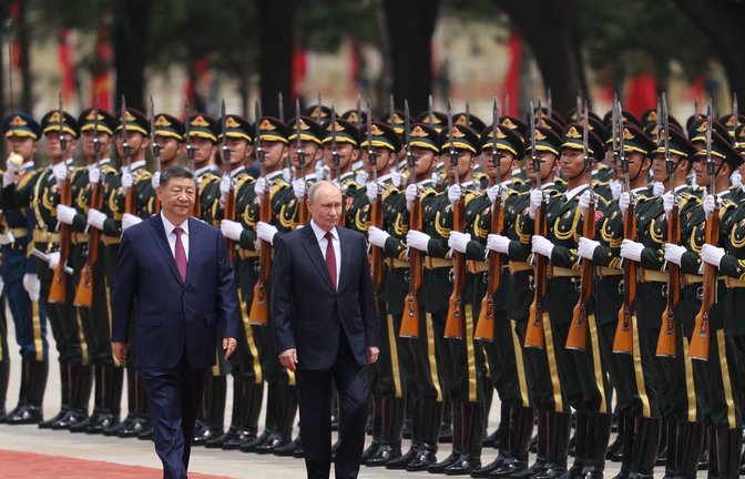 Kurz nach Donald Trump wird auch der russische Präsident Wladimir Putin in Peking empfangen.<span class='image-autor'>Foto: Maxim Shemetov/Pool Reuters/AP/dpa</span>