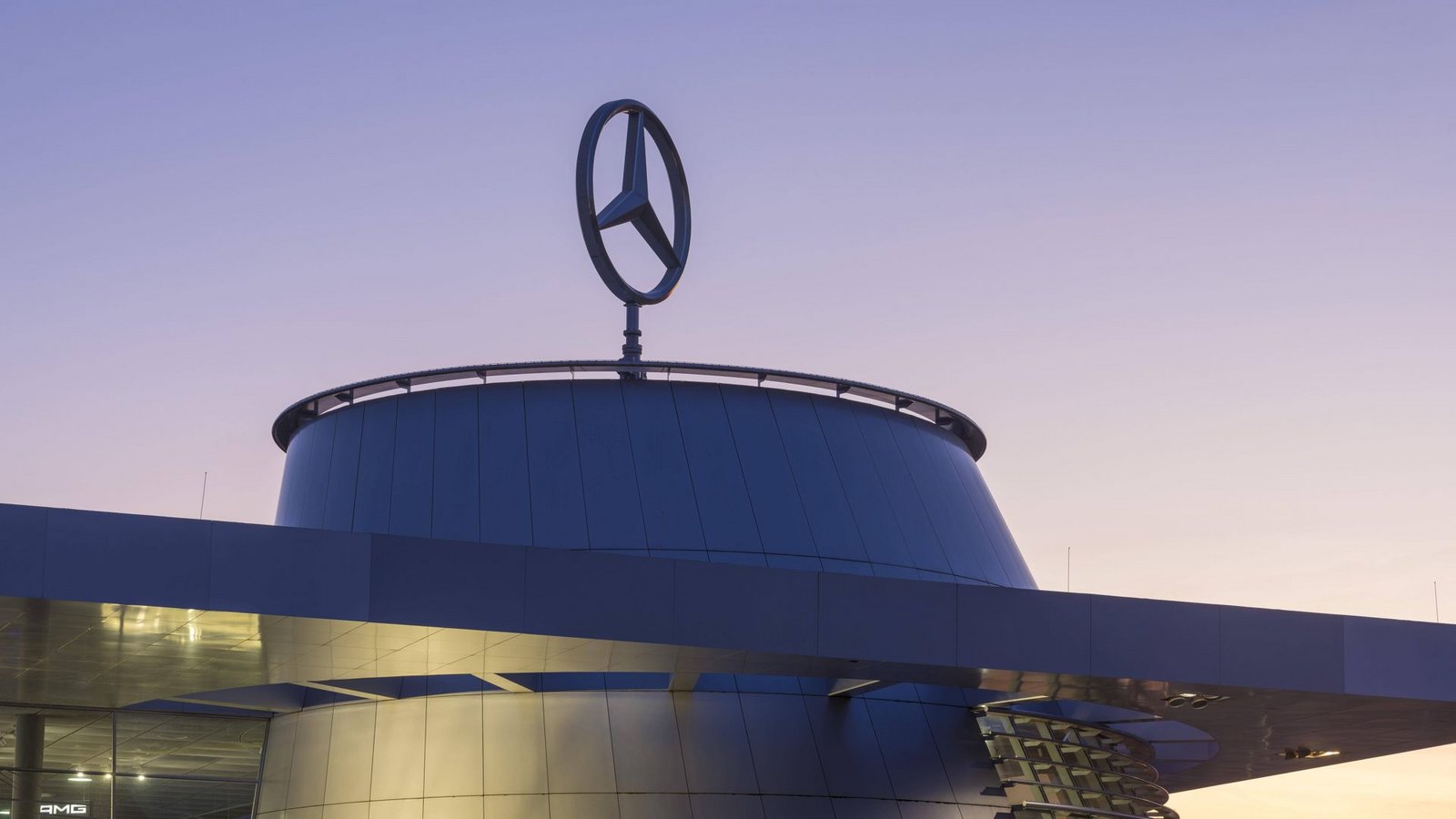 Mercedes startet im Vergleich zum Vorjahr deutlich schwächer ins Geschäftsjahr. (Symbolfoto)Foto: IMAGO/imageBROKER/Lilly