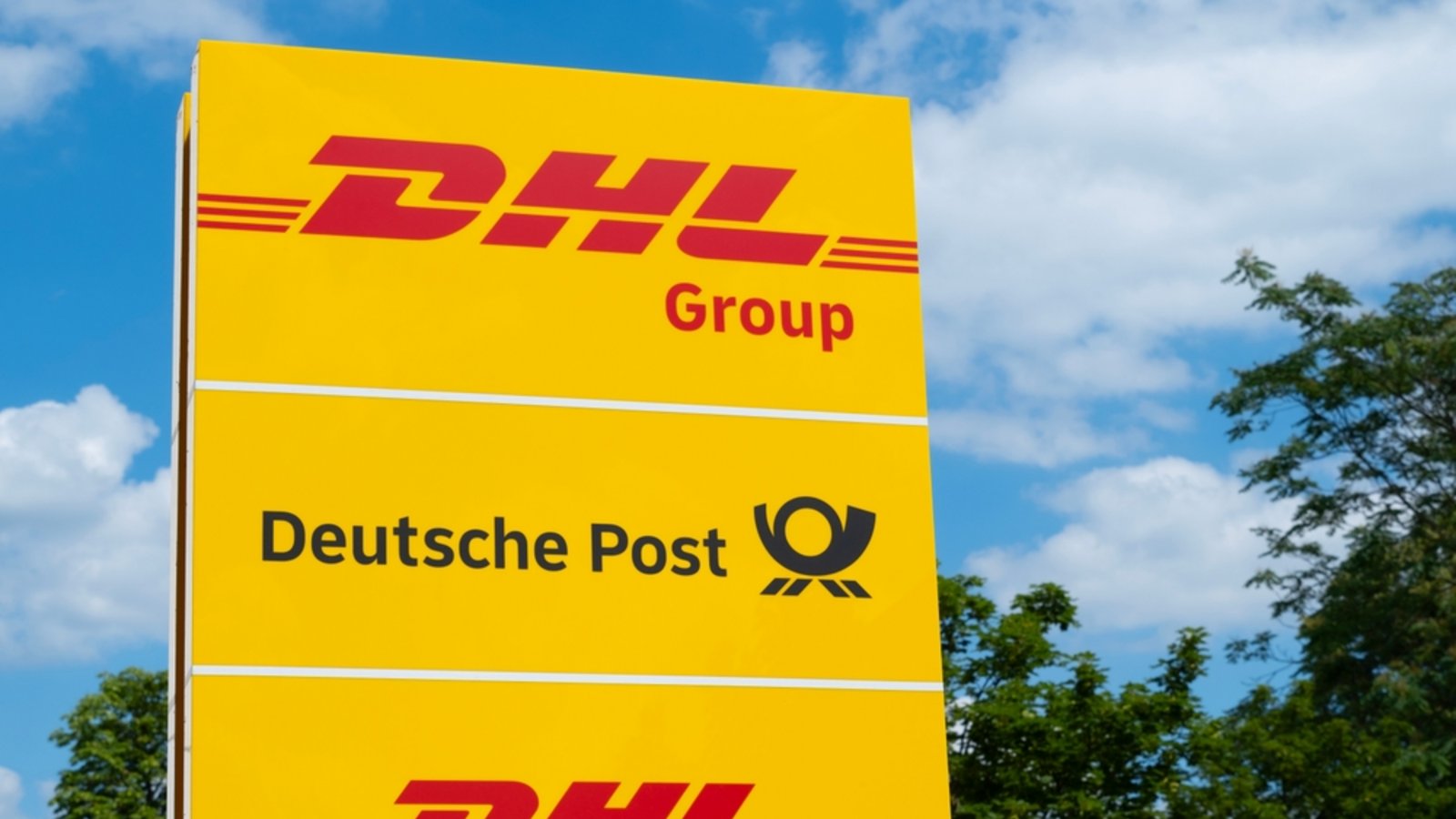 Bei DHL kommt es aktuell zu technischen Problemen.Foto: Kittyfly / shutterstock.com