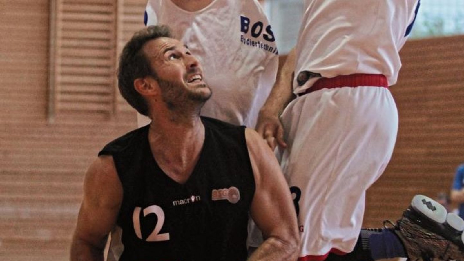 Thomas Gabriel setzte sich bereits im Hinspiel gegen die Söflinger Lukas Wollherr und Lukas Mader (von links) durch. Auch diesmal erzielte der BSG-Spieler 15 Punkte. Foto: Archiv/Nachreiner Thomas Gabriel setzte sich bereits im Hinspiel gegen die Söflinger Lukas Wollherr und Lukas Mader (von links) durch. Auch diesmal erzielte der BSG-Spieler 15 Punkte. Foto: Archiv/Nachreiner
