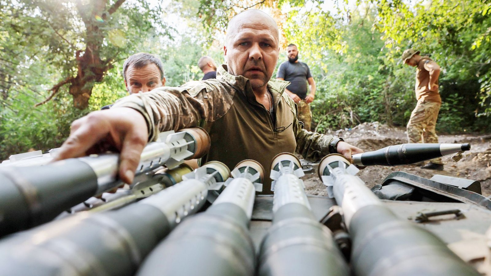 Ukrainische Soldaten bereiten sich auf einen Fronteinsatz in der Region Donezk vor.Foto: AFP/Handout Ukrainische Soldaten bereiten sich auf einen Fronteinsatz in der Region Donezk vor.Foto: AFP/Handout