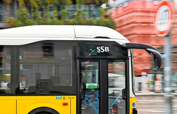 Im Durchschnitt werde nicht einmal ein Ticket pro Fahrt direkt beim Fahrpersonal verkauft, sagen die SSB.<span class='image-autor'>Foto: Lichtgut/ Max Kovalenko</span>