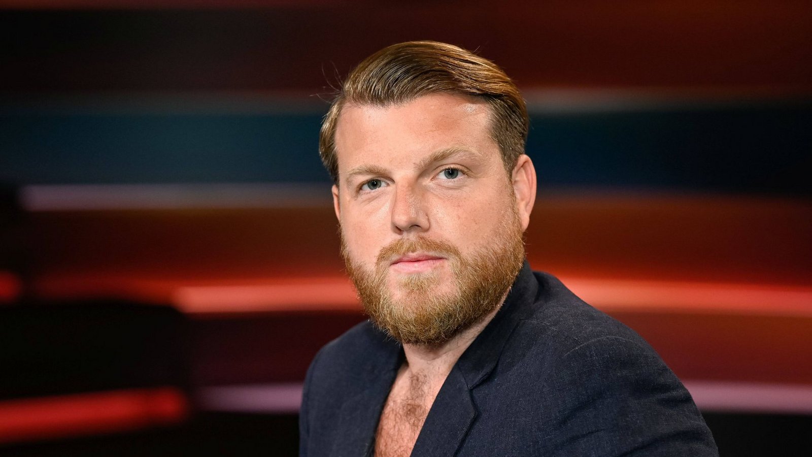 Lucas Vogelsang, Journalist und Fußball-Experte, bei Markus Lanz im Jahr 2021.Foto: IMAGO/teutopress Lucas Vogelsang, Journalist und Fußball-Experte, bei Markus Lanz im Jahr 2021.Foto: IMAGO/teutopress