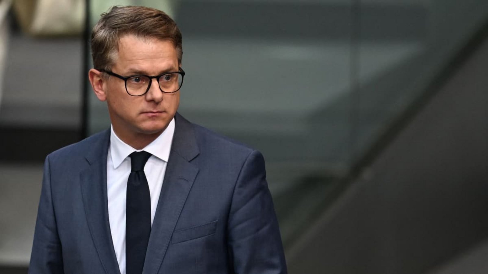 Bei der Pflegereform steht die SPD (noch) nicht an seiner Seite: Gesundheitsminister Carsten Linnemann (CDU).Michael Brandt/dpa Bei der Pflegereform steht die SPD (noch) nicht an seiner Seite: Gesundheitsminister Carsten Linnemann (CDU).Michael Brandt/dpa
