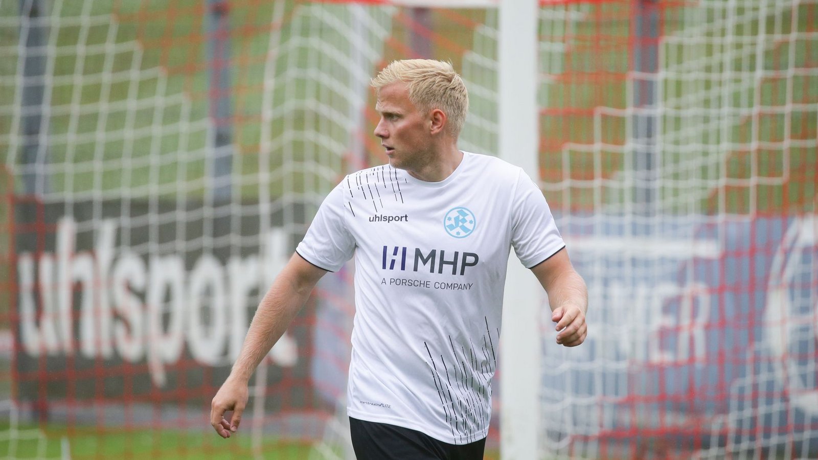 Erstes Spiel für die Kickers: Per LocklFoto: Pressefoto Baumann/Hansjürgen Britsch