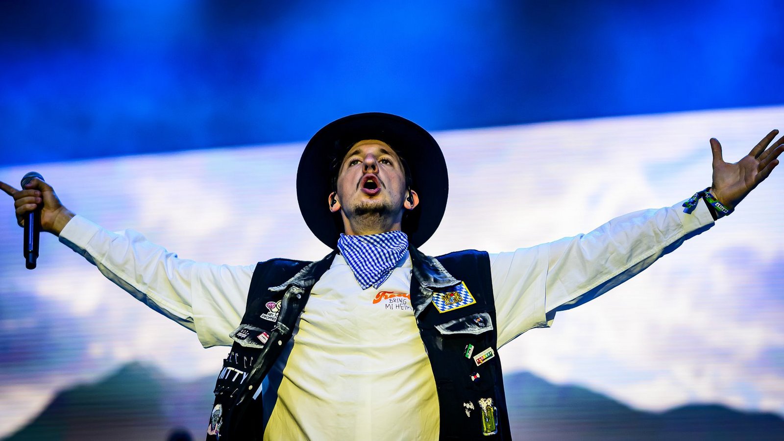 Die Show des selbsternannten ersten deutschen Schlagerappers. (Archivbild)Foto: IMAGO/Funke Foto Services