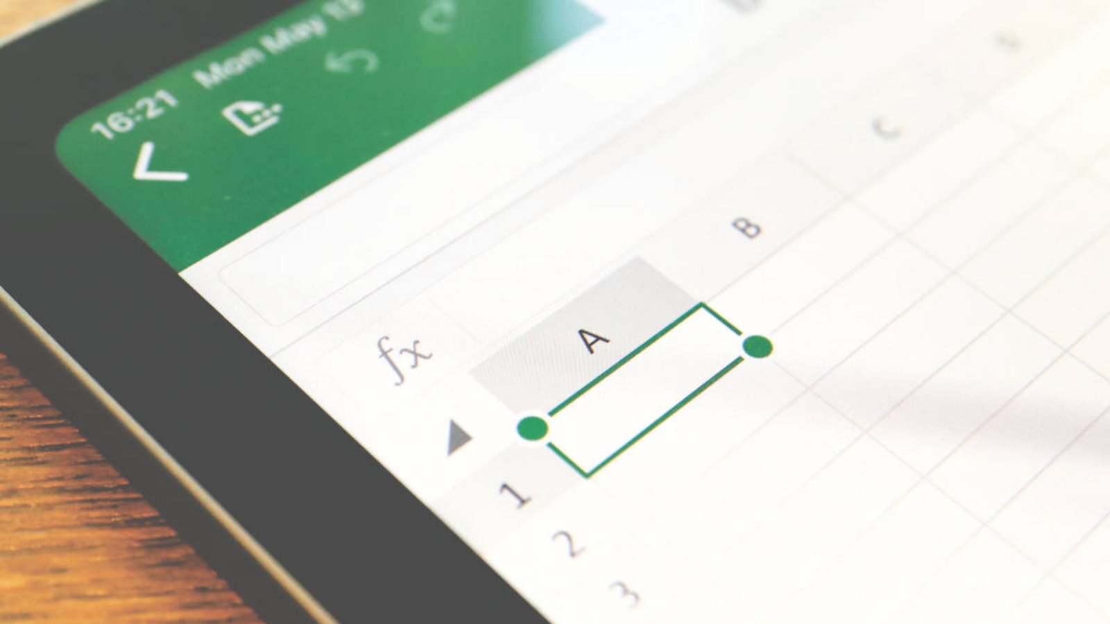 Erfahren Sie, wie Sie in Excel leere Zellen mit null füllen können. (2 Möglichkeiten)Foto: Slyellow / Shutterstock.com Erfahren Sie, wie Sie in Excel leere Zellen mit null füllen können. (2 Möglichkeiten)Foto: Slyellow / Shutterstock.com