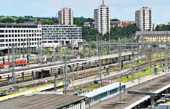 Auf den elf Hektar Gleisflächen direkt am Stuttgarter Hauptbahnhof soll das Europaquartier entstehen.<span class='image-autor'>Foto: Lichtgut/Max Kovalenko</span>