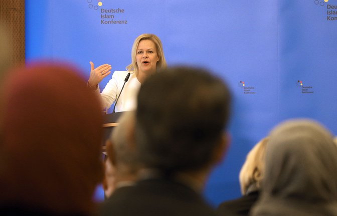 Innenministerin Nancy Faeser sucht den Dialog mit den Islamverbänden.<span class='image-autor'>Foto: dpa/Wolfgang Kumm</span>