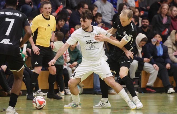 Hajrulla Redzepi und die Futsaler des TSV Weilimdorf sind in der Vorrunde der Champions League ausgeschieden.<span class='image-autor'>Baumann/Hansi Britsch</span>