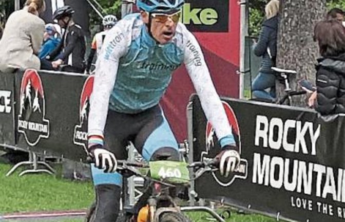 Wolf-Thorsten Witt hat beim Rennen am Gardasee 6:44:42 Stunden lang mit widrigen Wetterbedingungen gekämpft. Foto: privat
