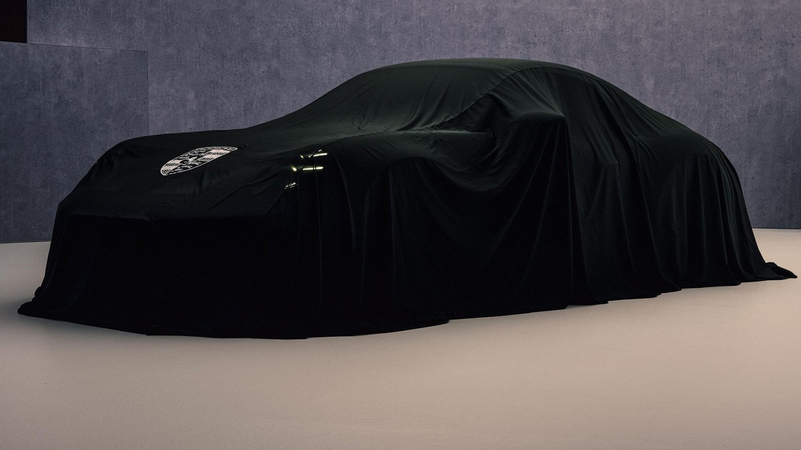 Porsche hält sich beim neuen Neunelfer noch bedeckt.Foto: PAG