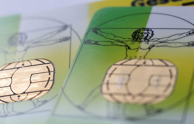 Im Bundestag soll über das Beitragsstabilitätsgesetz für Gesetzliche Krankenkassen beraten werden. (Symbolbild)<span class='image-autor'>Foto: Karl-Josef Hildenbrand/dpa</span>