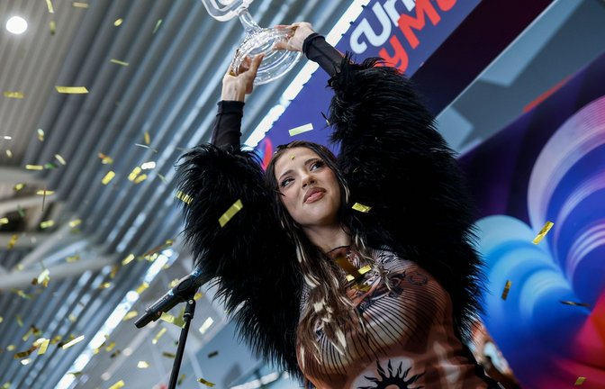 Am Sonntag war Dara bereits am Flughafen von Sofia von Fans gefeiert worden. (Archivbild)<span class='image-autor'>Foto: -/AP/dpa</span>