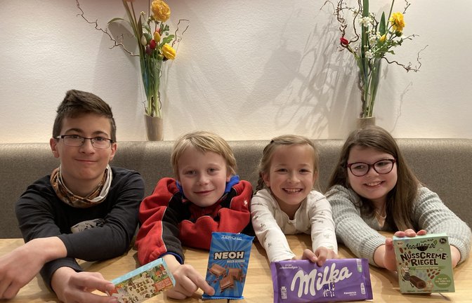 Unsere Schokoexperten Aris, Felix, Penelope und Konstantina (von links)<span class='image-autor'>Foto: /Maresa Stölting</span>